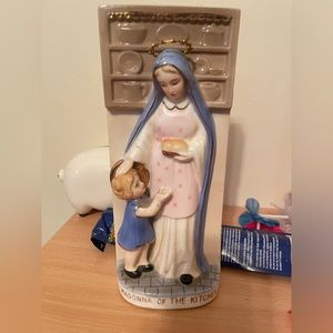 Madonna of the kitchen